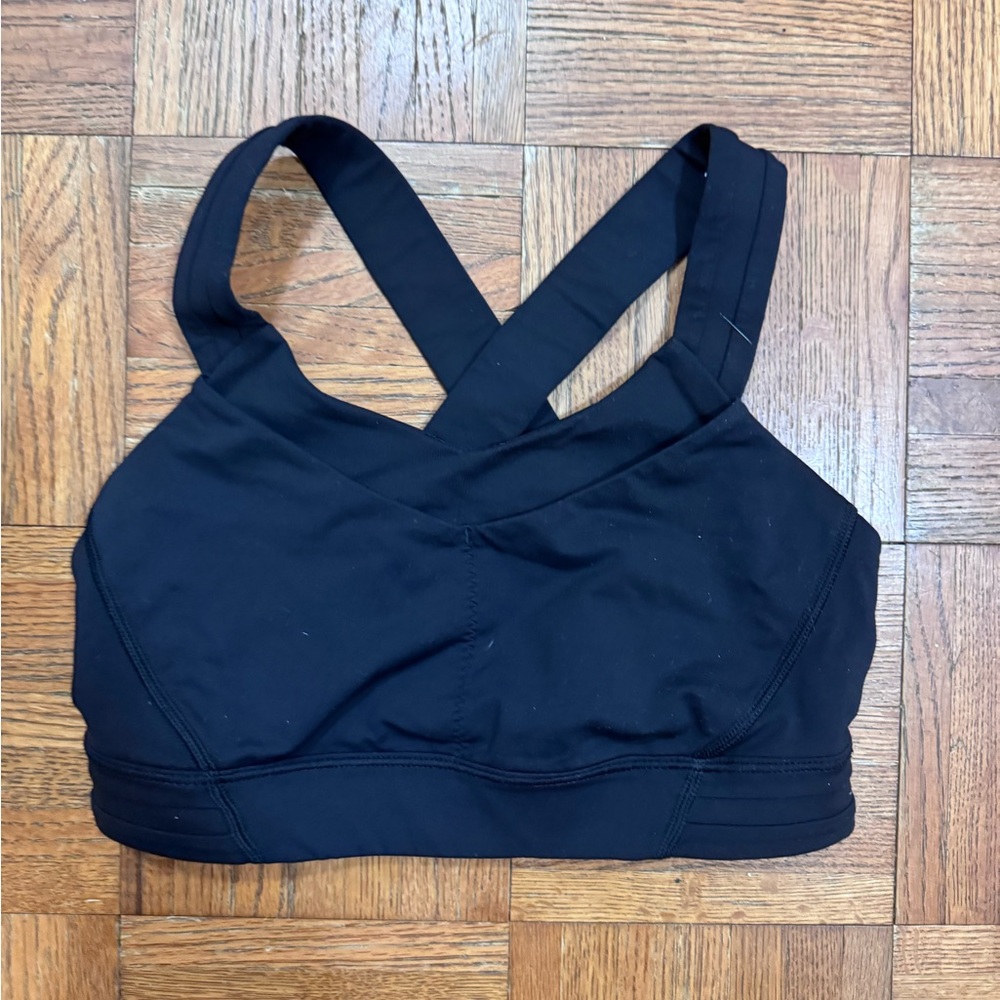 Lululemon Black Cross-Back Sports Bra Intimates